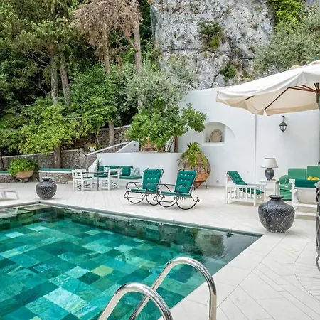 Amazing In With Everything You Want Apartment *