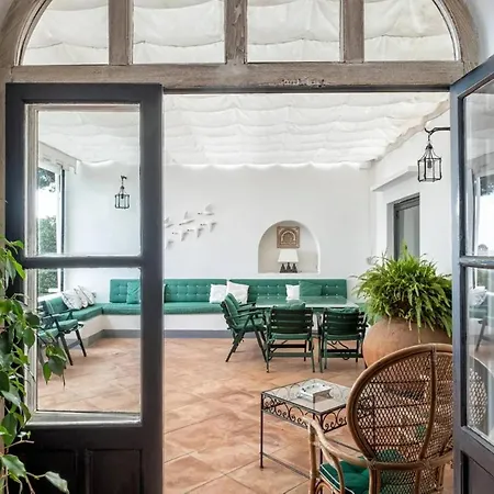Apartment Amazing In With Everything You Want